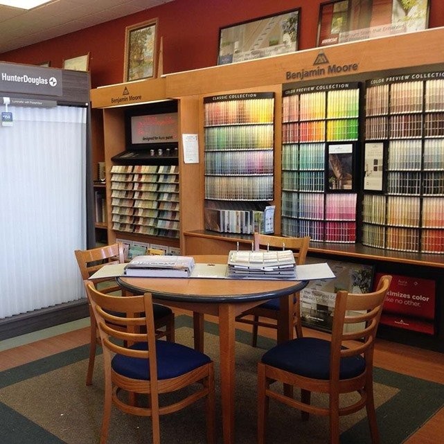 Hunter Douglas Dealer Image